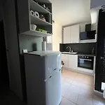 T2+cabine Dans Au Cap D'agde * Agde